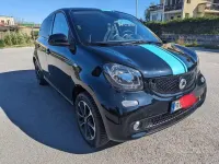 Usata Smart ForFour 71 CV (52 kW) 2018 Nero Utilitaria