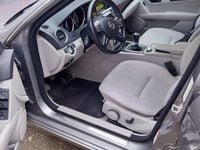 Usata Mercedes 200 122 CV (89 kW) 2011 Marrone Station wagon