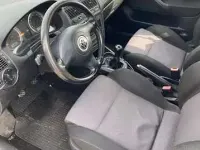 Usata VW Golf IV 105 CV (77 kW) 2002 Berlina