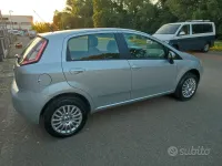 Usata Fiat Grande Punto 70 CV (51 kW) 2014 Grigio Utilitaria