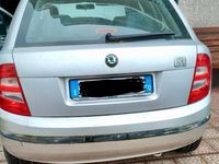 Usata Skoda Fabia 68 CV (50 kW) 2001 Berlina