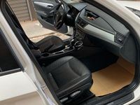 Usata BMW X1 143 CV (105 kW) 2011 Bianco SUV