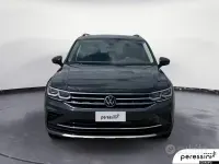 Gebraucht VW Tiguan Elegance 150 PS (110 kW) 2023 Grau SUV