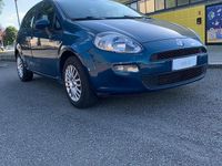 Usata Fiat Punto Lounge 75 CV (55 kW) 2014 Blu Berlina