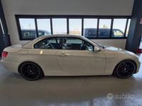 Usata BMW 335 Cabriolet 306 CV (225 kW) 2007 Bianco Cabrio