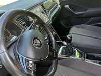 Usata VW T-Roc 116 CV (85 kW) 2019 Nero SUV