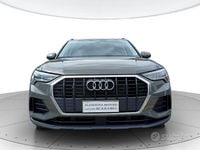 Usata Audi Q3 Business 150 CV (110 kW) 2024 Grigio metallizzato scuro SUV