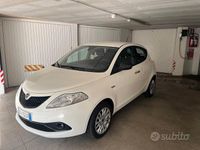 Usata Lancia Ypsilon 69 CV (50 kW) 2020 Bianco Utilitaria