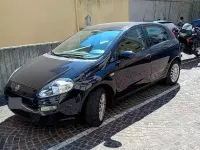 Usata Fiat Grande Punto 69 CV (50 kW) 2016 Bluazzurro Utilitaria
