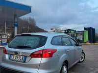 Usata Ford Focus 120 CV (88 kW) 2015 Grigio Station wagon