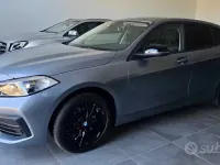 Usata BMW 116 Advantage 116 CV (85 kW) 2022 Grigio Utilitaria