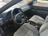 Usata Alfa Romeo 164 207 CV (152 kW) 1991 Grigio Berlina