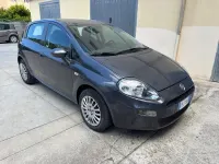 Usata Fiat Punto Lounge 69 CV (50 kW) 2016 Grigio Utilitaria
