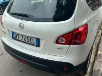 Usata Nissan Qashqai 150 CV (110 kW) 2009 Bianco SUV