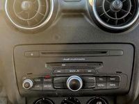 Usata Audi A1 Attraction 86 CV (63 kW) 2011 Blu/azzurro Utilitaria