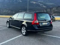 Usata Volvo V70 R-Design 136 CV (100 kW) 2010 Nero Station wagon