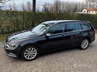 Usata VW Passat Business 120 CV (88 kW) 2019 Nero Station wagon