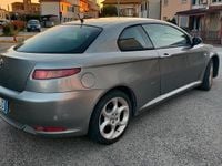 Usata Alfa Romeo GT Distinctive 150 CV (110 kW) 2006 Grigio Coupé