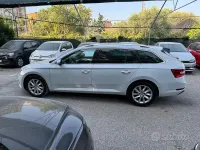 Usata Skoda Superb Executive 150 CV (110 kW) 2019 Bianco Station wagon