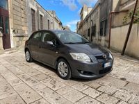 usata Toyota Auris -