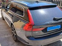 Usata Volvo V90 190 CV (139 kW) 2017 Blu/azzurro Station wagon