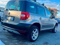 Usata Skoda Yeti Experience 140 CV (102 kW) 2011 Grigio SUV