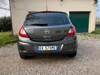 Usata Opel Corsa 85 CV (62 kW) 2012 Grigio Utilitaria