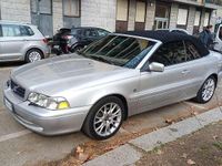 Usata Volvo C70 163 CV (119 kW) 2005 Argento Cabrio