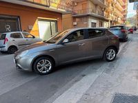 Usata Alfa Romeo Giulietta Distinctive 105 CV (77 kW) 2011 Grigio Utilitaria