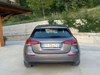 Usata Mercedes 180 116 CV (85 kW) 2019 Grigio Berlina