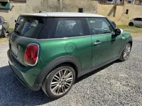 Usata Mini Cooper SE 75 kW (102 CV) 2020 Verde Utilitaria