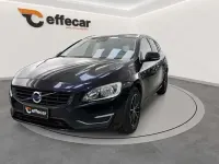 Usata Volvo V60 Ocean Race 120 CV (88 kW) 2016 Vari colori Station wagon