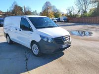Usata Mercedes Vito 85 kW (116 CV) 2023 Bianco Furgone