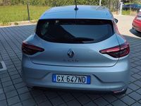 Usata Renault Clio V 101 CV (74 kW) 2022 Argento Berlina