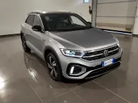 Usata VW T-Roc R-line 150 CV (110 kW) 2024 Pyrit silver met. SUV