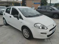Usata Fiat Punto Street 95 CV (69 kW) 2018 Bianco Utilitaria