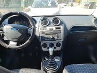 Usata Ford Fiesta 2006 Grigio Utilitaria