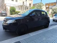 Usata Lancia Ypsilon 69 CV (50 kW) 2013 Nero Utilitaria