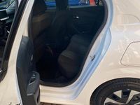Usata Peugeot 208 101 CV (74 kW) 2024 Bianco Utilitaria