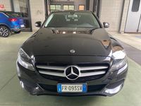 Usata Mercedes C180 122 CV (89 kW) 2018 Nero Berlina