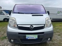 Usata Opel Vivaro 120 CV (88 kW) 2007 Grigio Monovolume