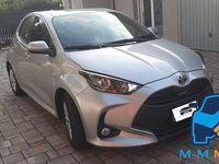 Usata Toyota Yaris Active 116 CV (85 kW) 2023 Grigio Utilitaria
