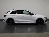 Usata Audi RS3 Sportback Ambiente 400 CV (294 kW) 2024 Bianco ghiaccio metallizzato Utilitaria