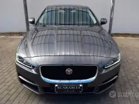 Usata Jaguar XE Prestige 180 CV (132 kW) 2015 Grigio Berlina