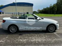 Usata BMW 218 Advantage 150 CV (110 kW) 2015 Bianco Cabrio