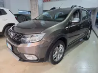 Usata Dacia Sandero Stepway 101 CV (74 kW) 2020 Marrone Berlina