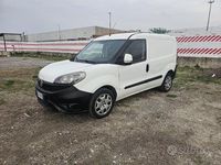 Begagnad Fiat Doblò 120 HK (88 kW) 2016 Minibuss