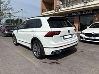 Usata VW Tiguan R-line 150 CV (110 kW) 2021 Bianco SUV