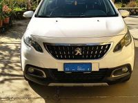 Usata Peugeot 2008 Allure 99 CV (72 kW) 2018 Bianco SUV