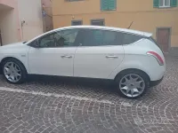 Usata Lancia Delta 85 CV (62 kW) 2012 Bianco Utilitaria